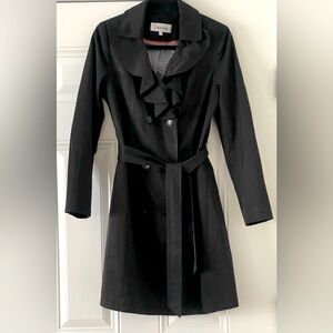 Calvin Klein Black Trench Coat with Tailored Silhouette